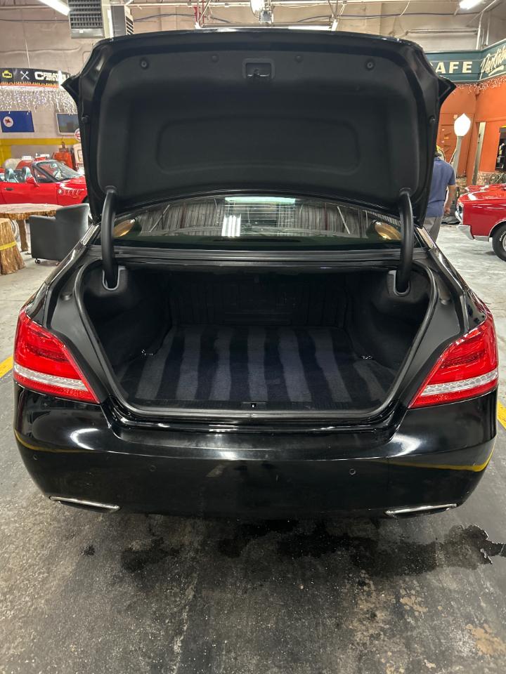 Hyundai Equus Signature 2016