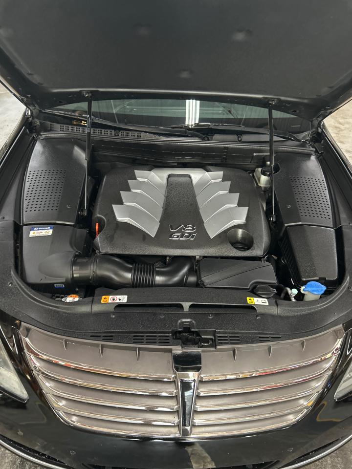 Hyundai Equus Signature 2016