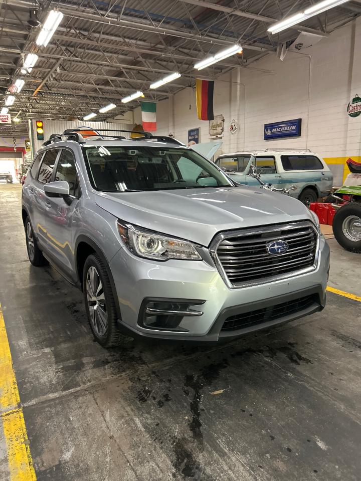 Subaru Ascent Premium 2021
