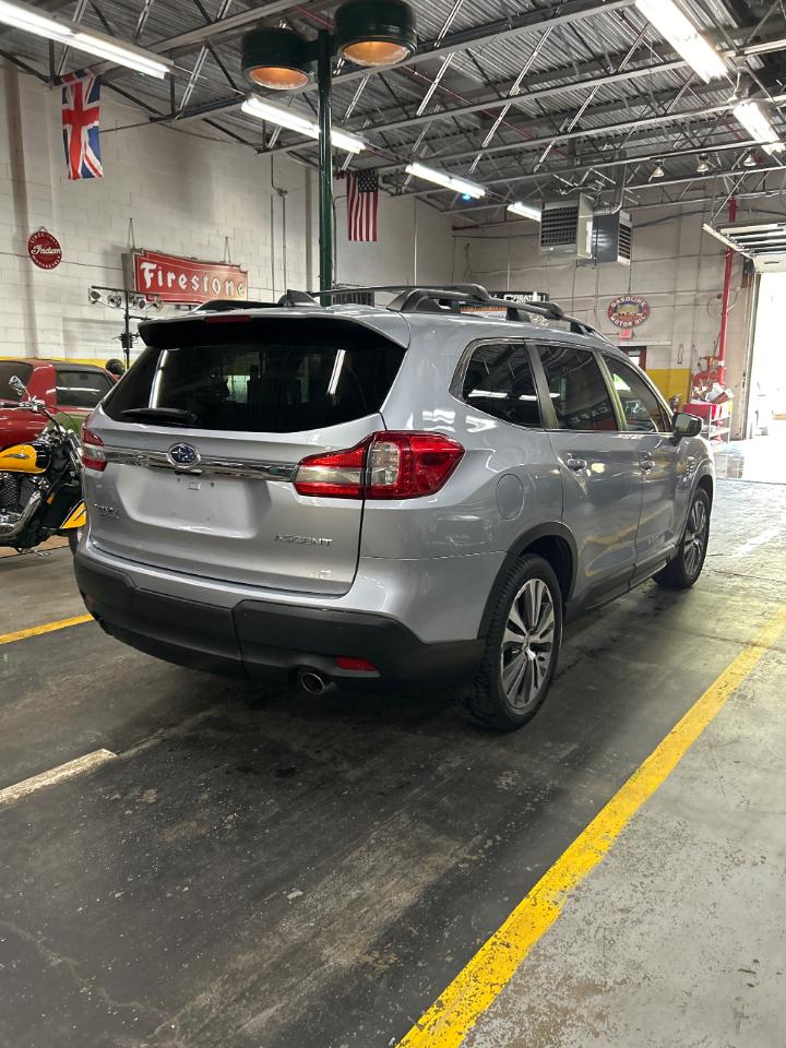 Subaru Ascent Premium 2021