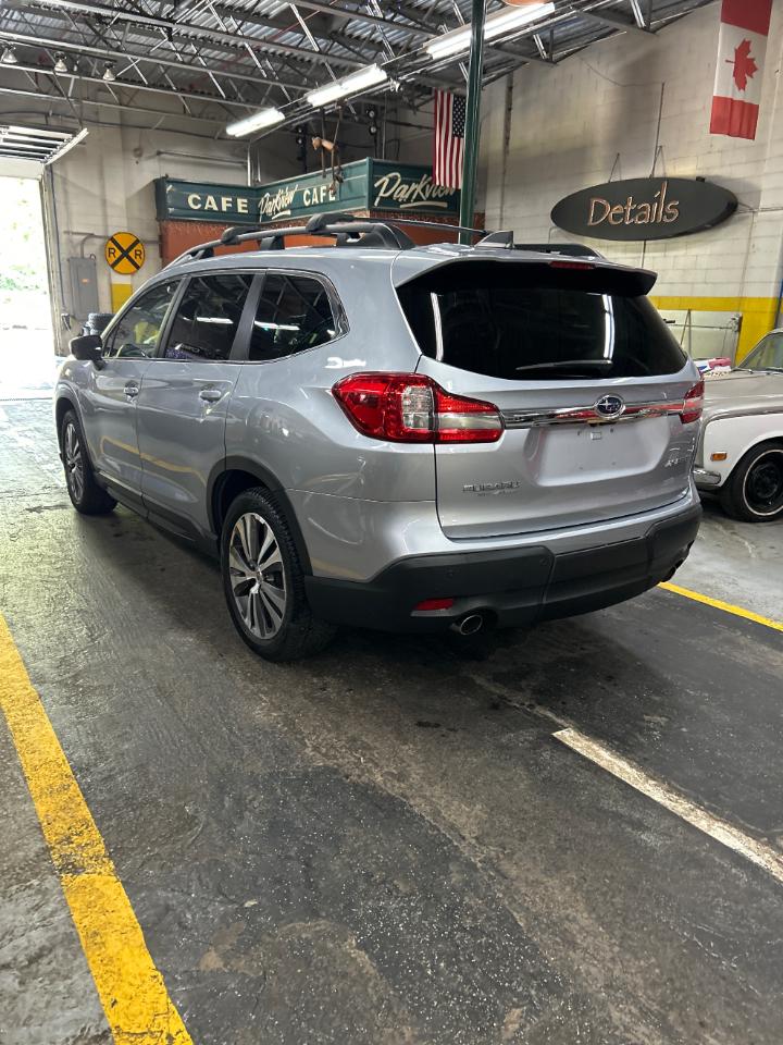 Subaru Ascent Premium 2021