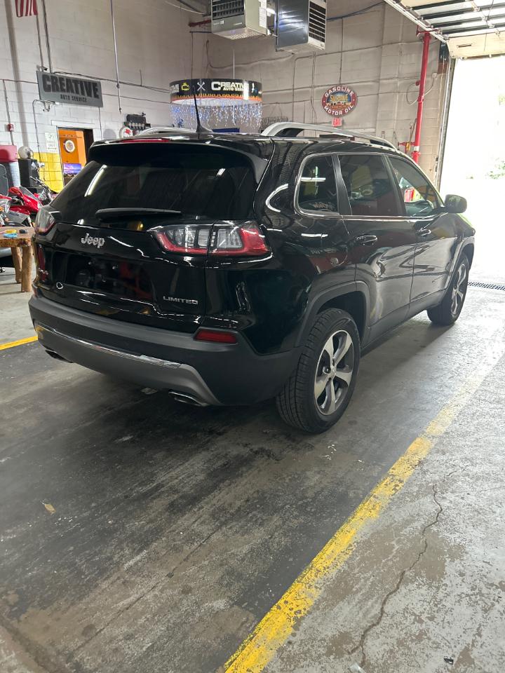 Jeep Cherokee Limited 4WD 2021