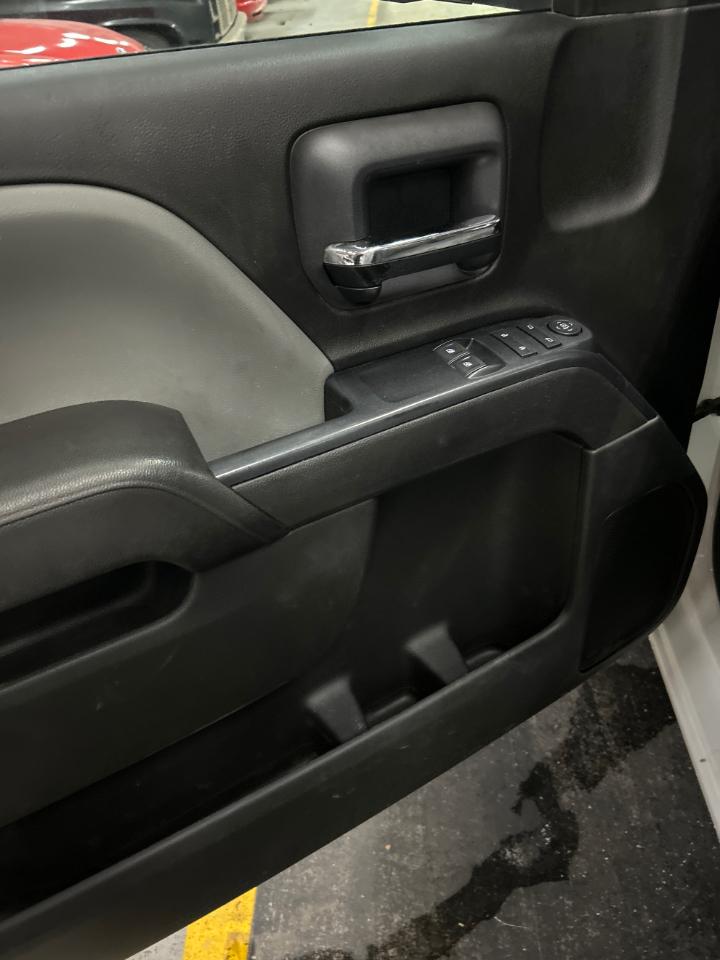 GMC Sierra 1500 Base Long Box 2WD 2017