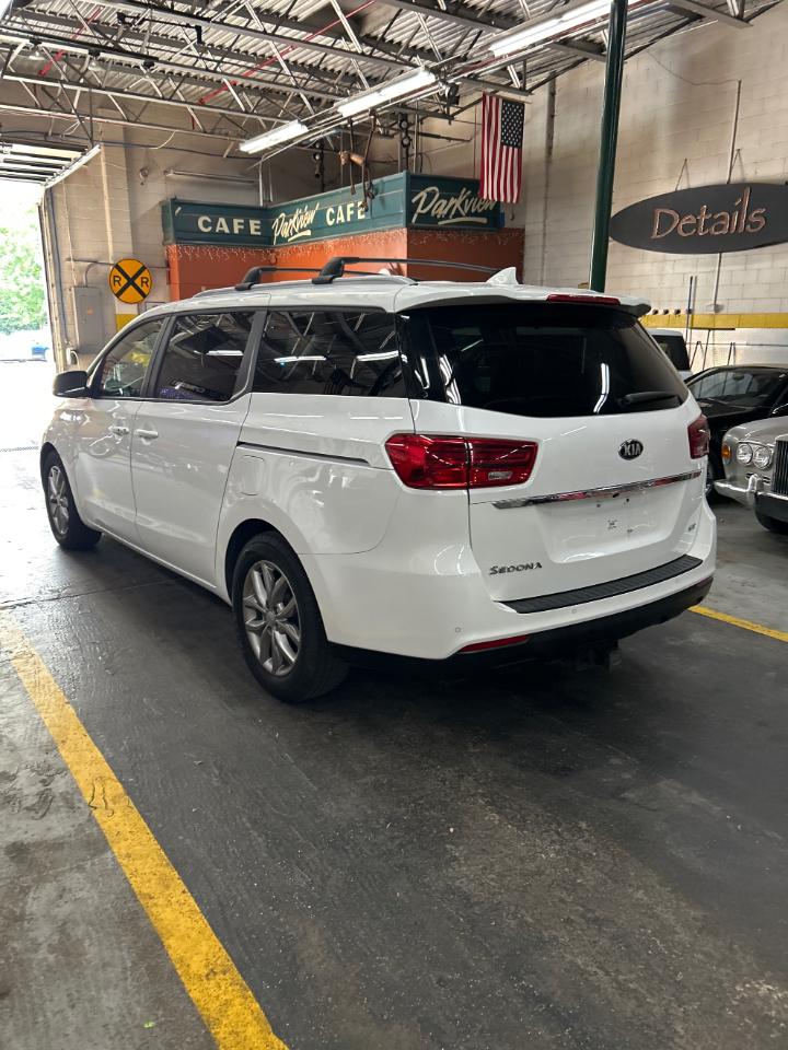 Kia Sedona EX FWD 2019