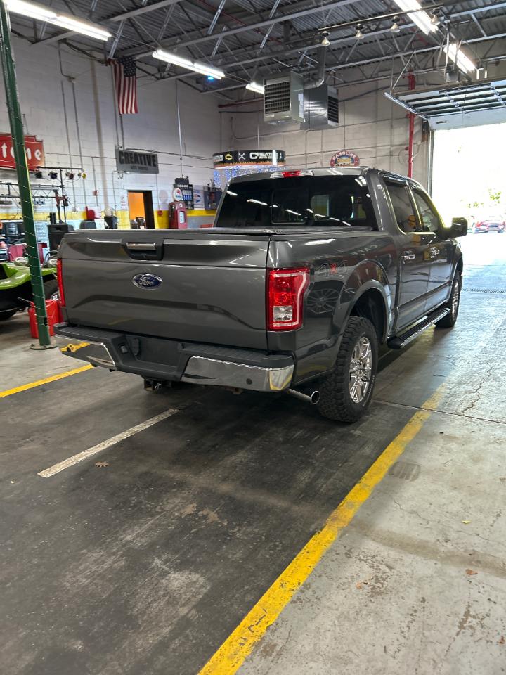 Ford F-150 4WD SuperCrew 145" XLT 2017