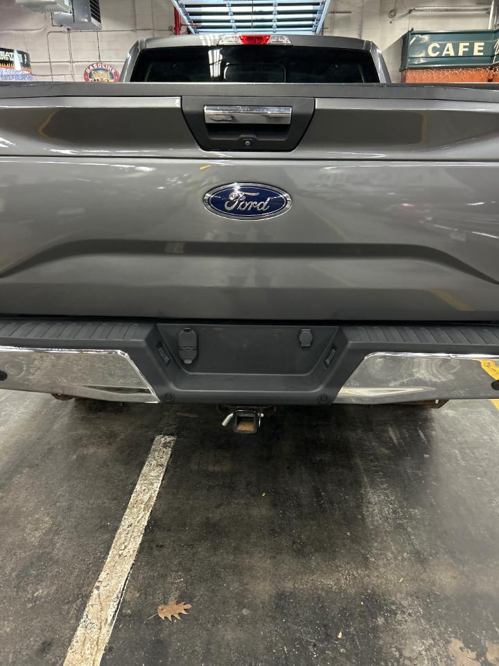 Ford F-150 4WD SuperCrew 145" XLT 2017