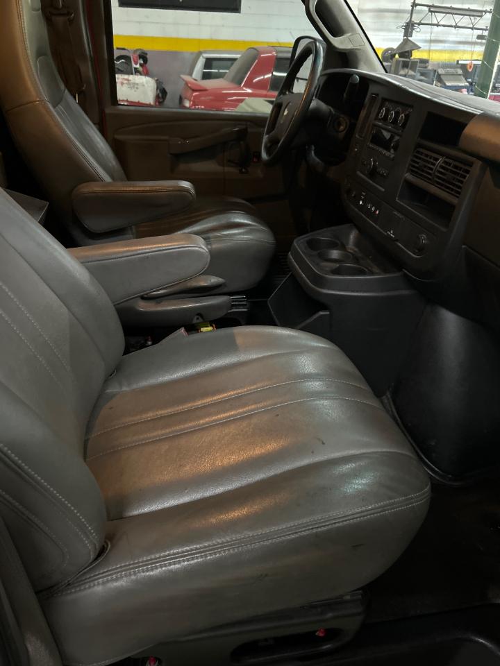 Chevrolet Express 2500 Cargo 2021