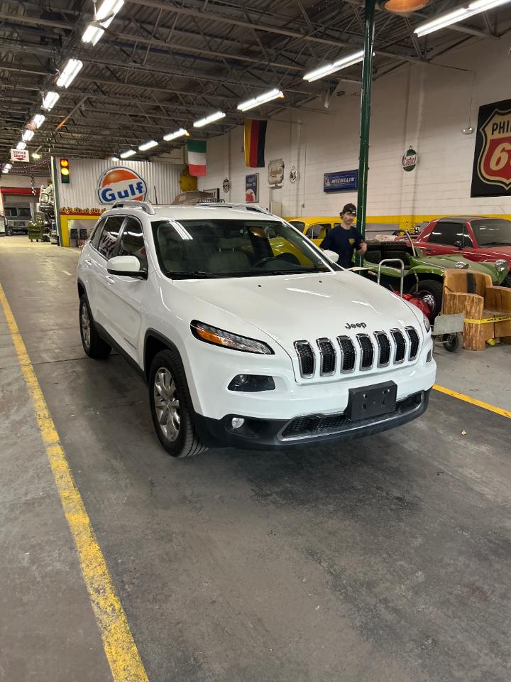 Jeep Cherokee Limited 4WD 2016