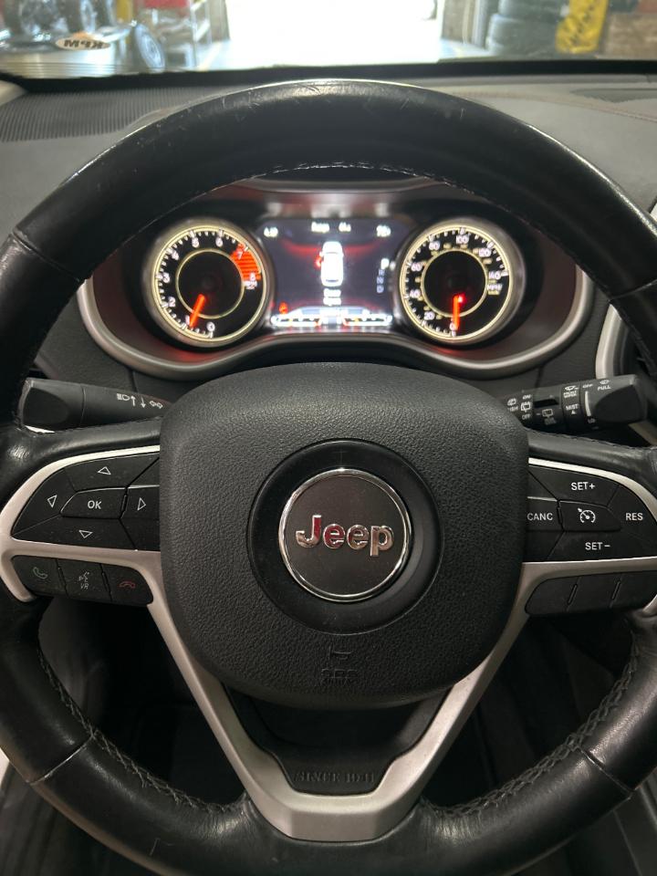 Jeep Cherokee Limited 4WD 2016