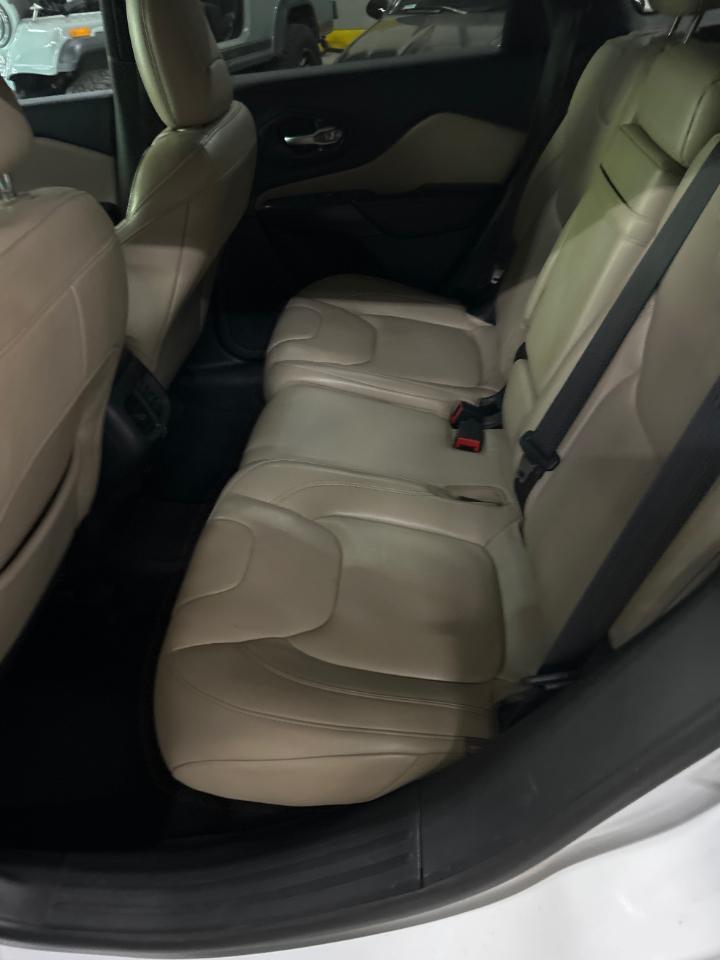 Jeep Cherokee Limited 4WD 2016