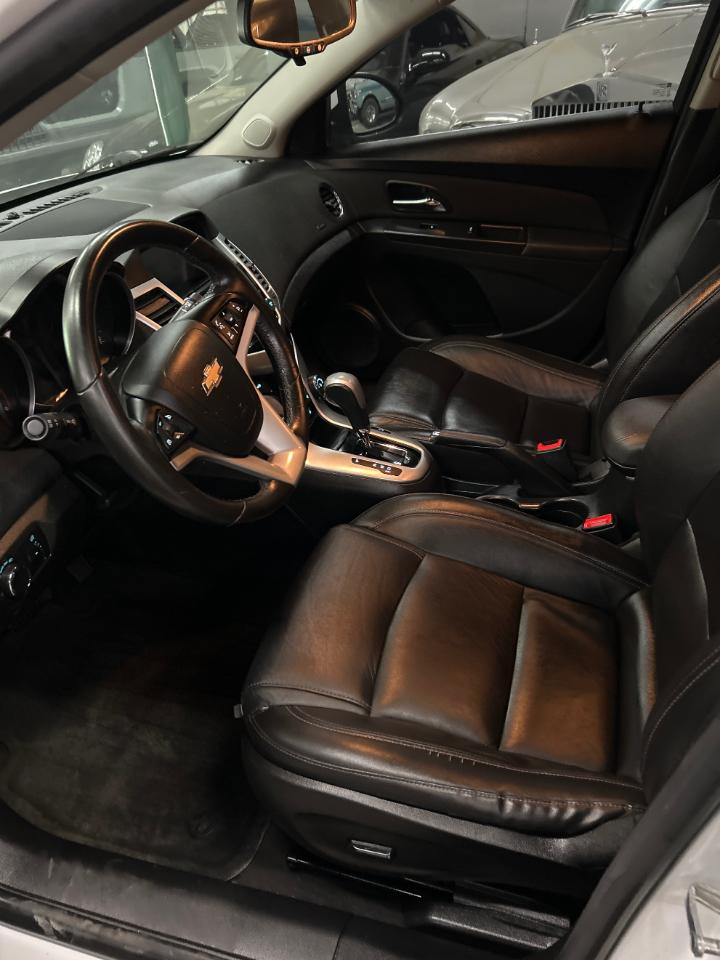 Chevrolet Cruze 2LT Auto 2015