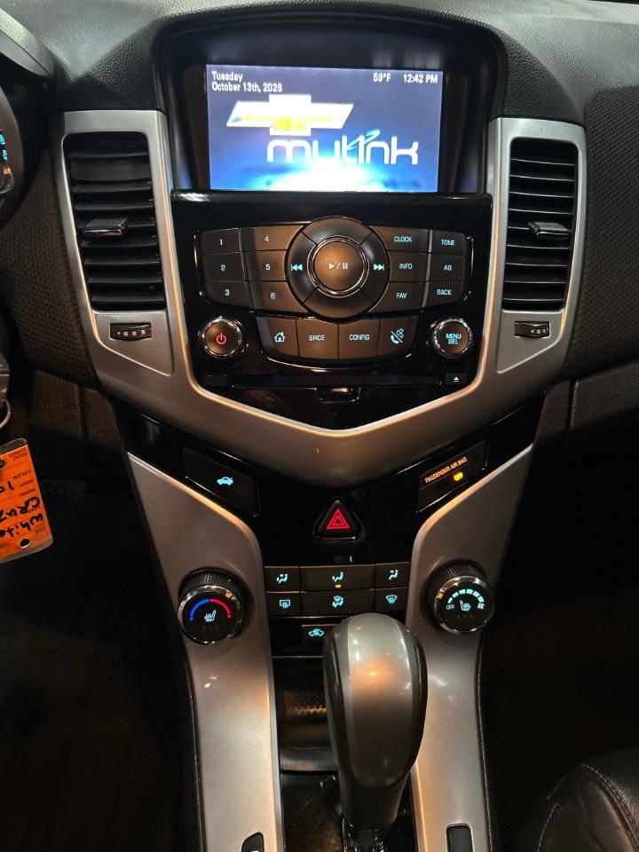 Chevrolet Cruze 2LT Auto 2015