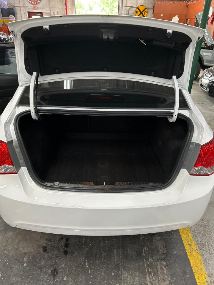 Chevrolet Cruze 2LT Auto 2015