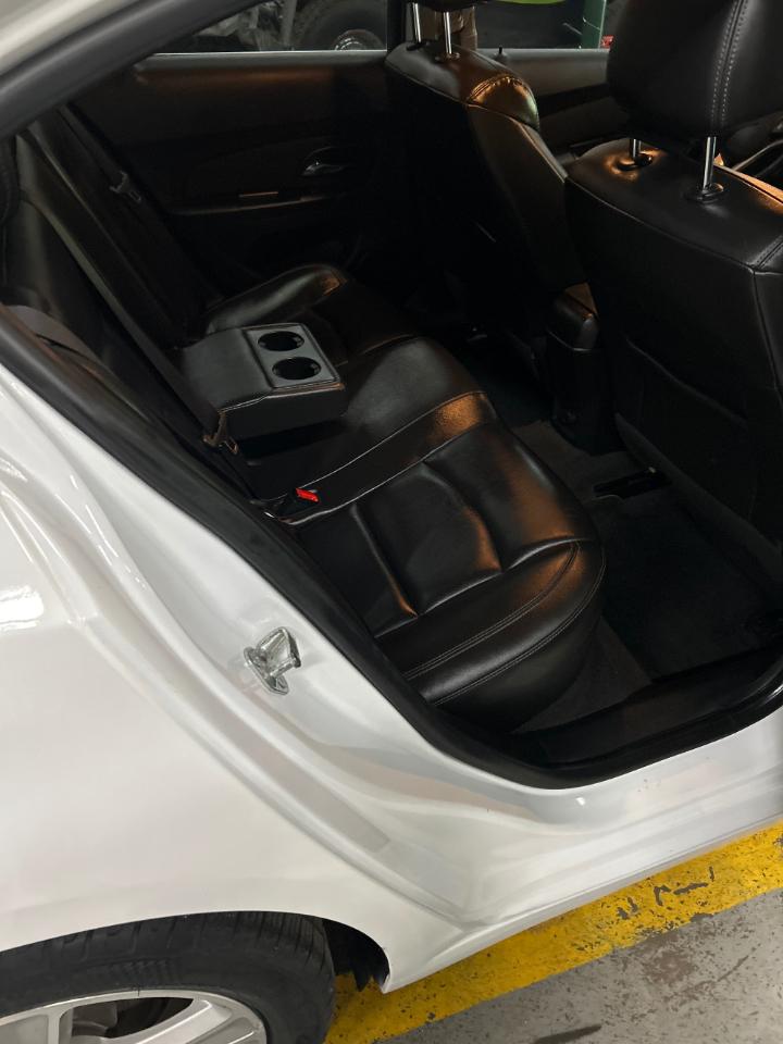 Chevrolet Cruze 2LT Auto 2015