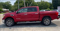 2017 Nissan Titan 