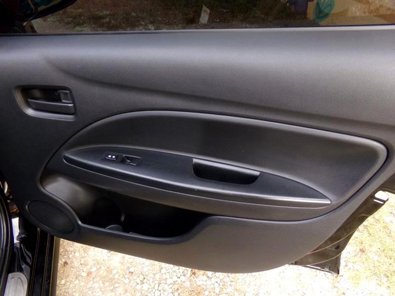 Mitsubishi Mirage G4 ES 2024 Mitsubishi Mirage G4 ES 2024