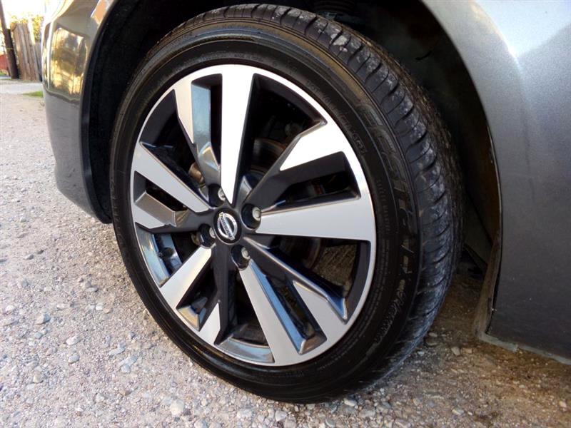 Nissan Versa 1.6 SV Sedan 2019 Nissan Versa 1.6 SV Sedan 2019