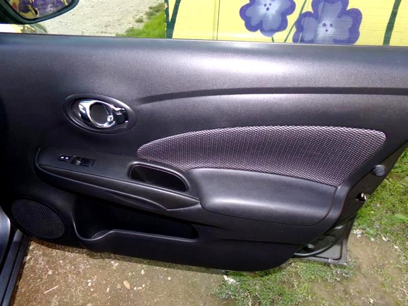 Nissan Versa 1.6 SV Sedan 2019 Nissan Versa 1.6 SV Sedan 2019