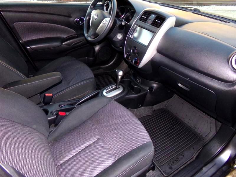 Nissan Versa 1.6 SV Sedan 2019 Nissan Versa 1.6 SV Sedan 2019