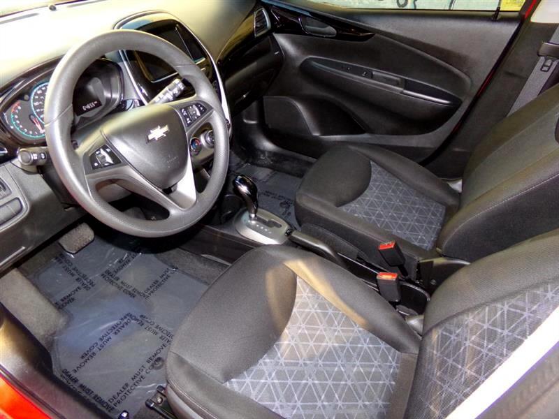 Chevrolet Spark 1LT CVT 2021 Chevrolet Spark 1LT CVT 2021