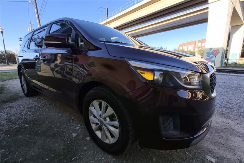 Kia Sedona LX 2016