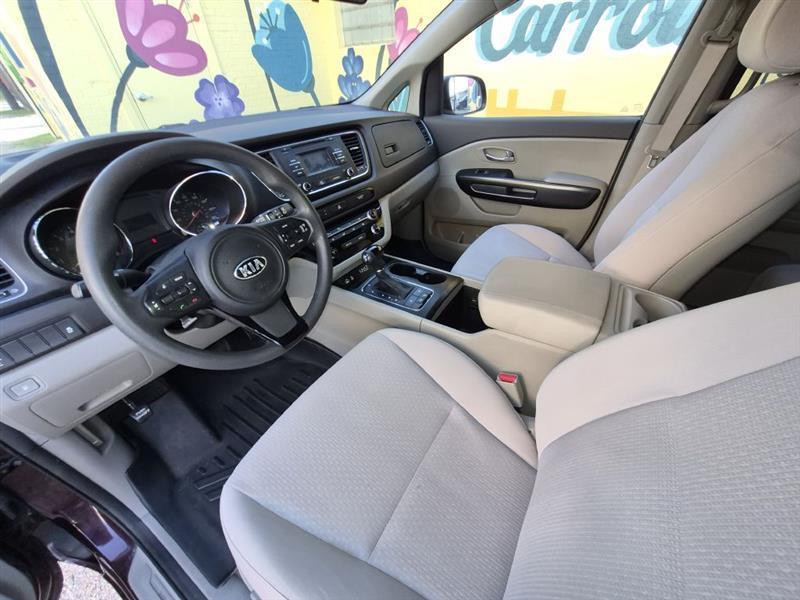 Kia Sedona LX 2016
