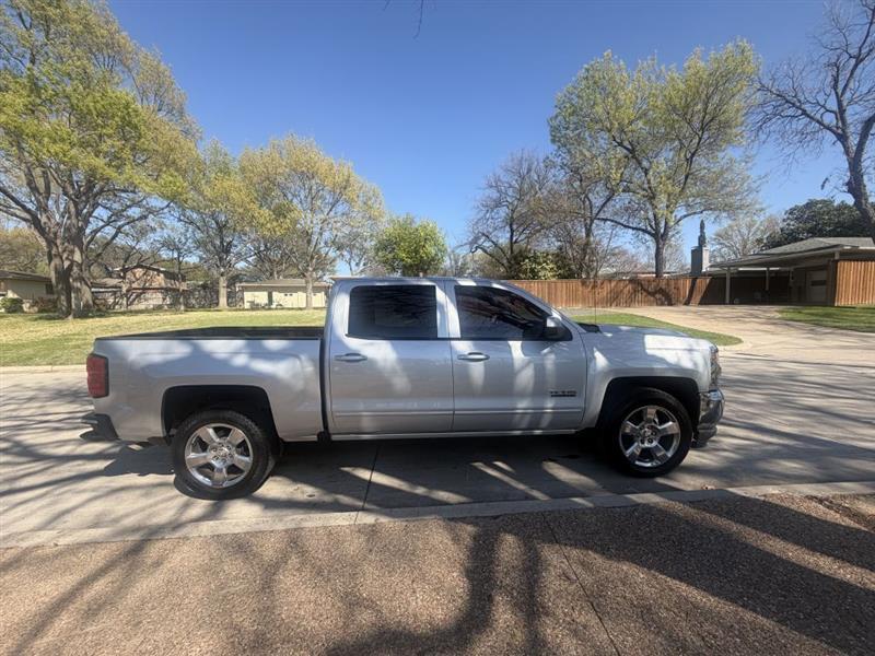 Chevrolet Silverado 1500 LT Crew Cab 2WD 2017