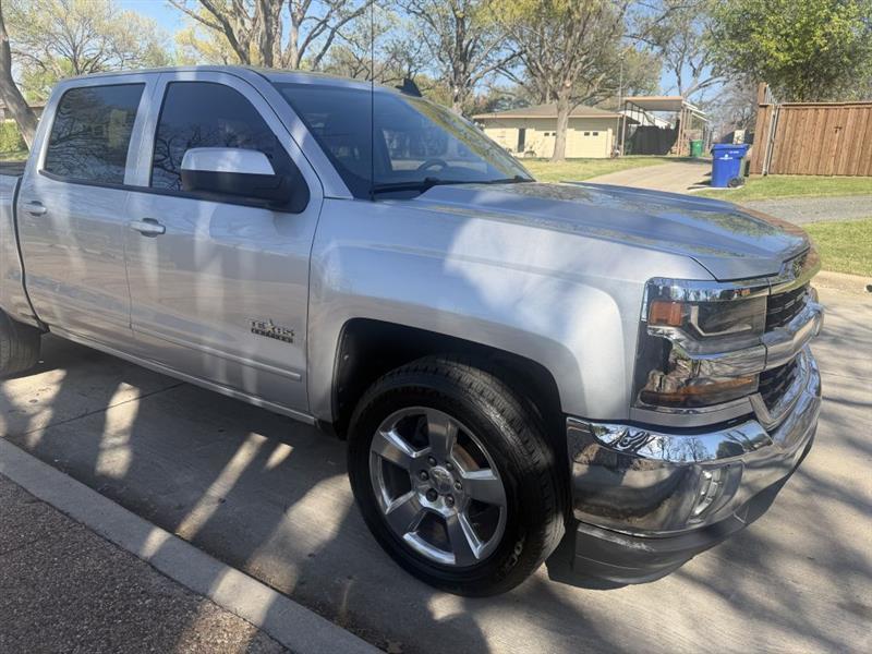 Chevrolet Silverado 1500 LT Crew Cab 2WD 2017