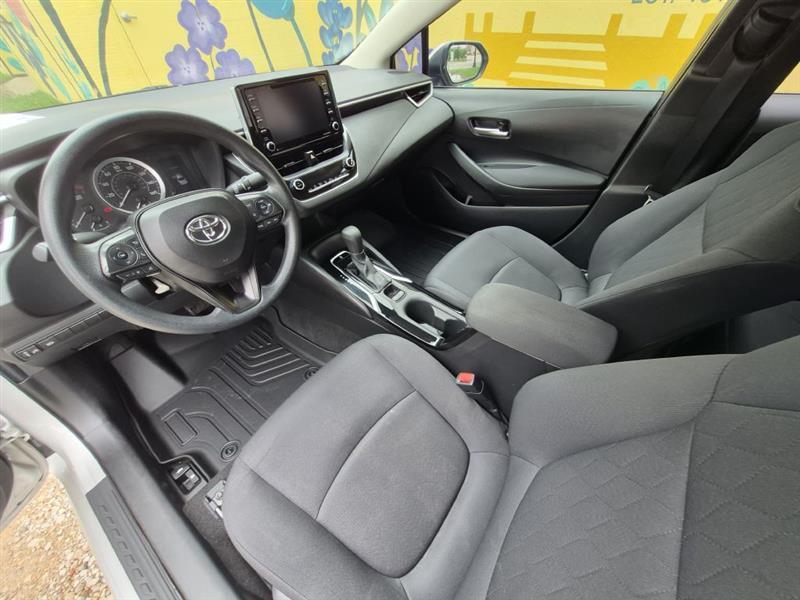 Toyota Corolla LE 2021