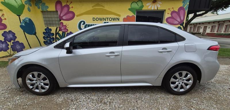 Toyota Corolla LE 2021