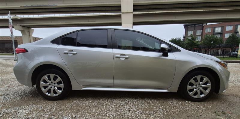 Toyota Corolla LE 2021