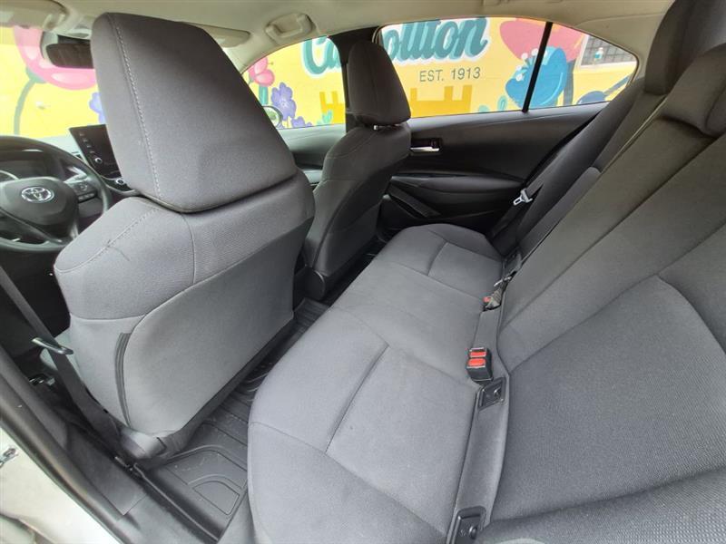 Toyota Corolla LE 2021