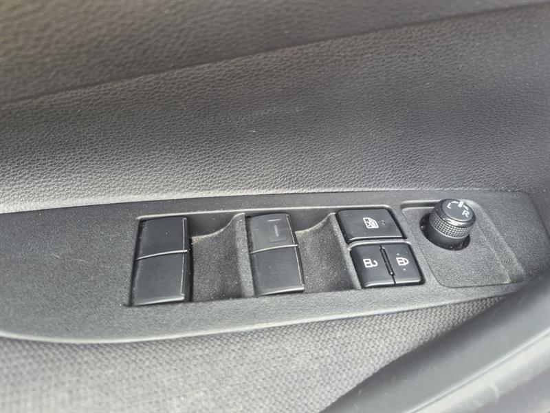 Toyota Corolla LE 2021