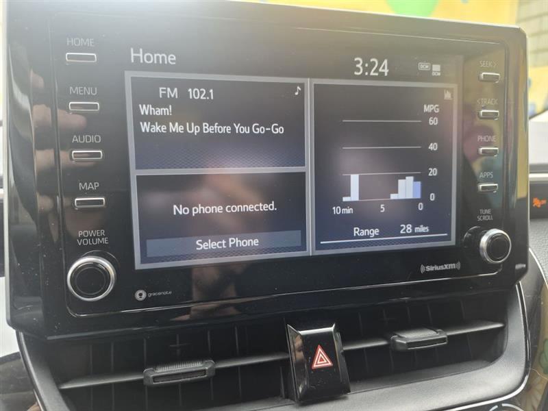 Toyota Corolla LE 2021