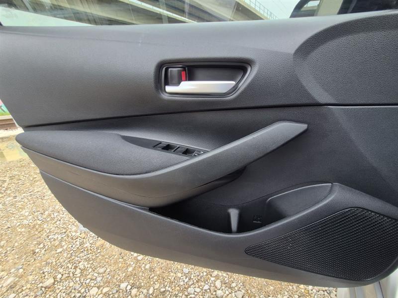 Toyota Corolla LE 2021