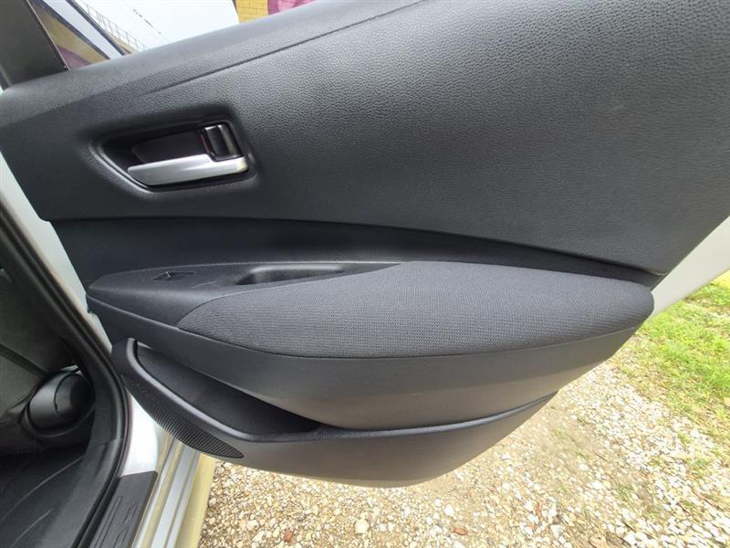 Toyota Corolla LE 2021