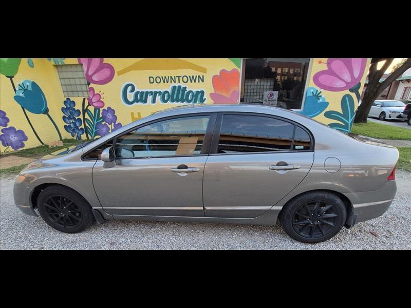 2006 Honda Civic LX 5AT's photo