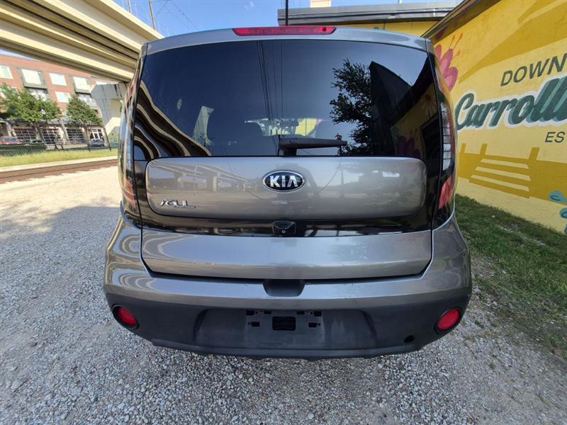 Kia Soul Base 6A 2019