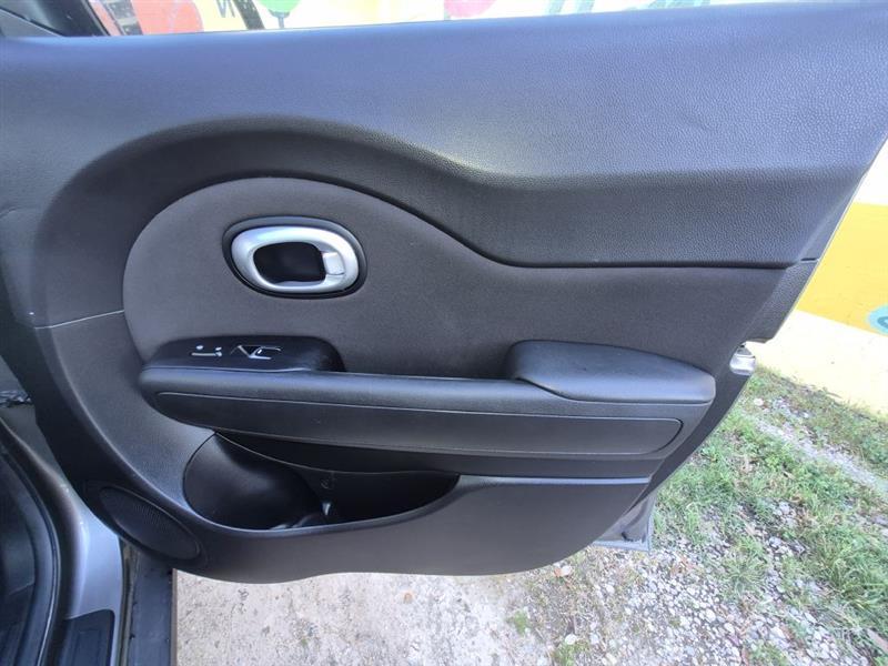 Kia Soul Base 6A 2019