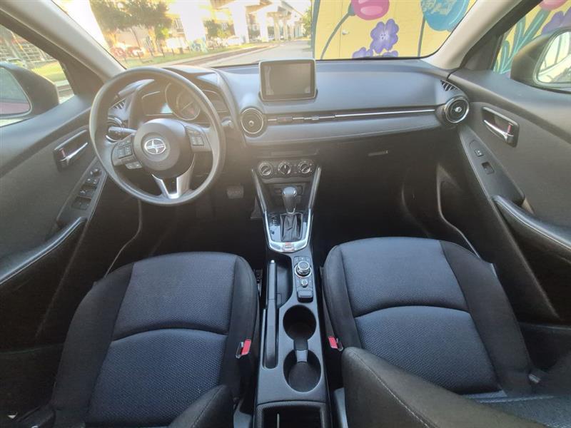 Scion iA 6A 2016