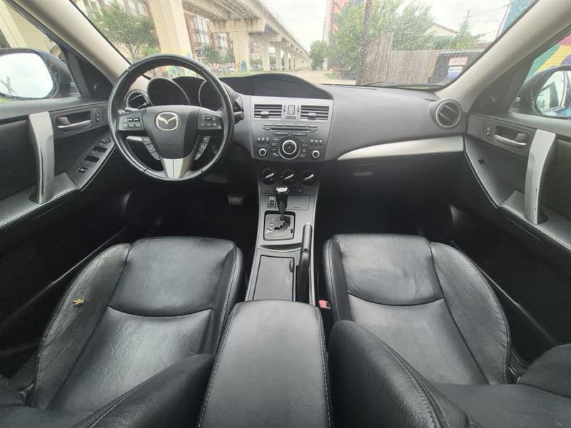 Mazda MAZDA3 I Grand Touring 5-Door 2012