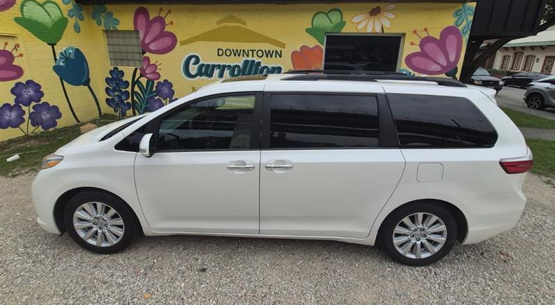 Toyota Sienna Limited Premium 7-Passenger 2017