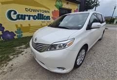 2017 Toyota Sienna 
