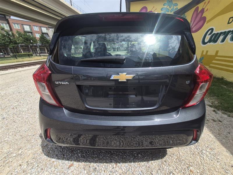 Chevrolet Spark 1LT CVT 2021