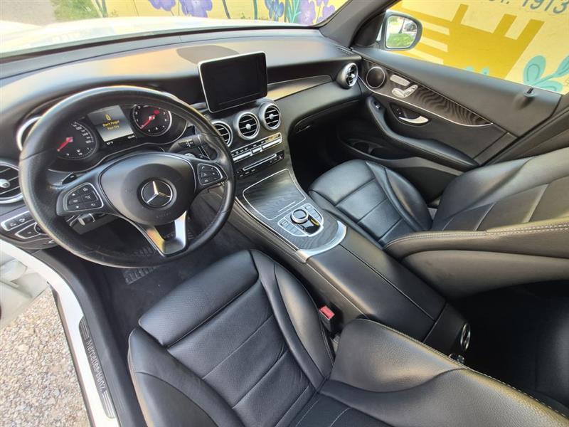Mercedes-Benz GLC-Class GLC300 2018