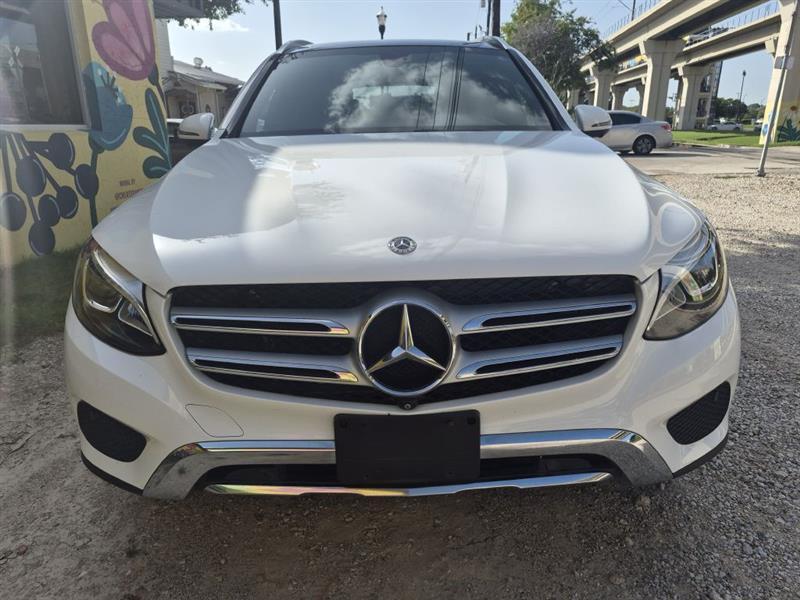 Mercedes-Benz GLC-Class GLC300 2018
