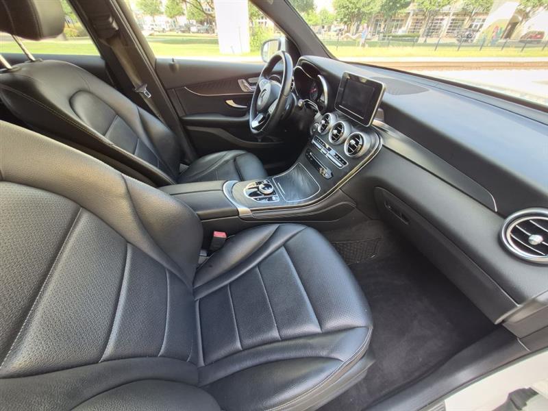Mercedes-Benz GLC-Class GLC300 2018