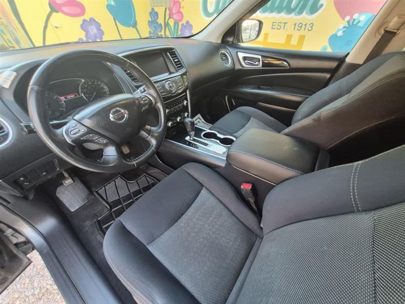 Nissan Pathfinder S 2WD 2019