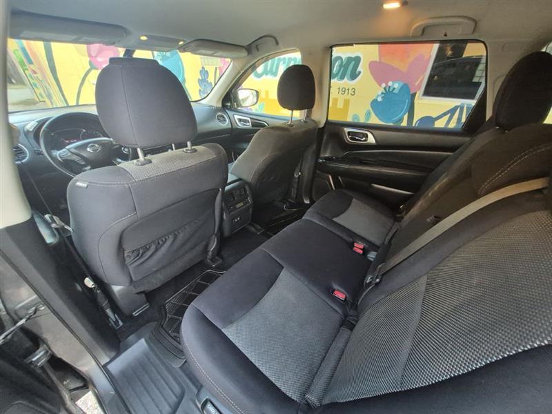 Nissan Pathfinder S 2WD 2019