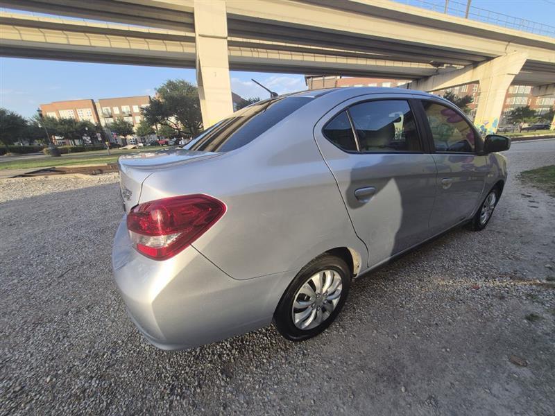 Mitsubishi Mirage G4 ES 5M 2019